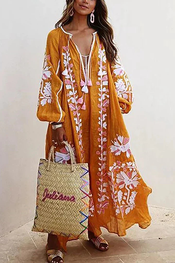 Danella - Enchanting Long Bohemian-Style Dress with Floral Print