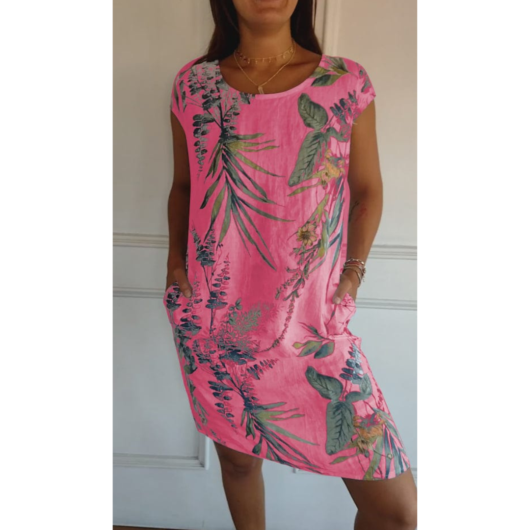 Venetia - Comfortable Round-Neck Dress with Tropical Floral Print