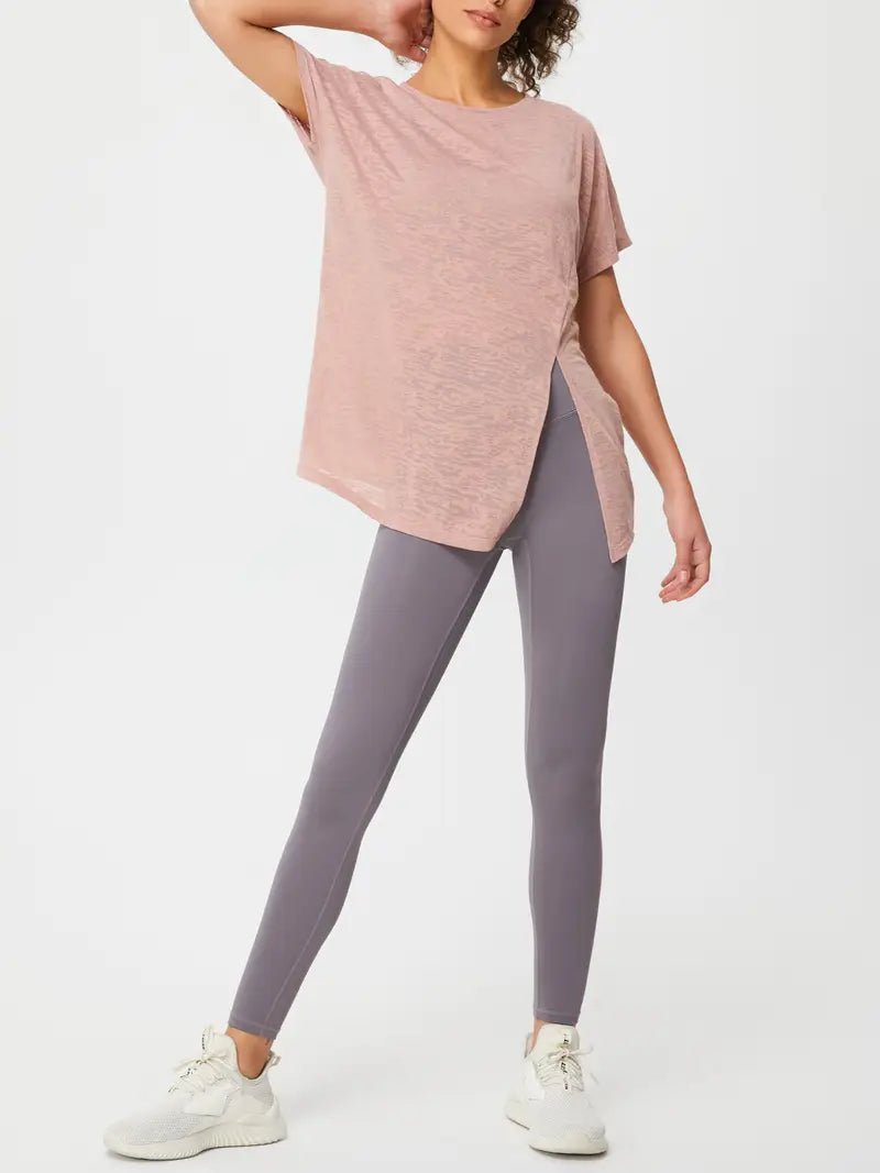 Beatrice - Stylish and Lightweight Burnout T-shirt for Effortless Movement