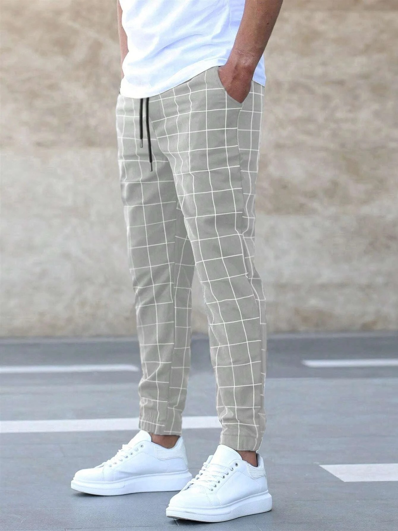 Eugene - Comfortable Men's Checkered Jogging Pants for Everyday Style