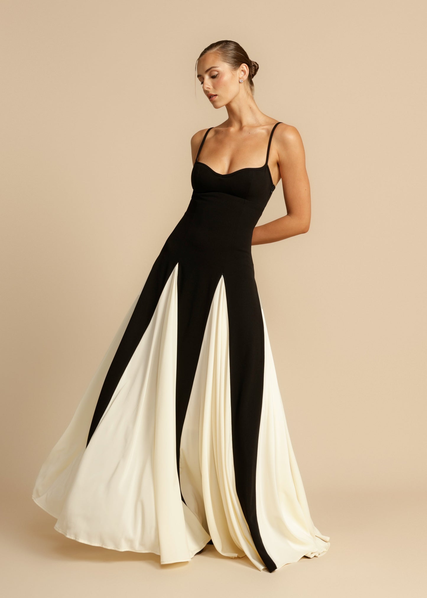 Emerie - Stylish Color Block Swing Maxi Dress with Spaghetti Straps