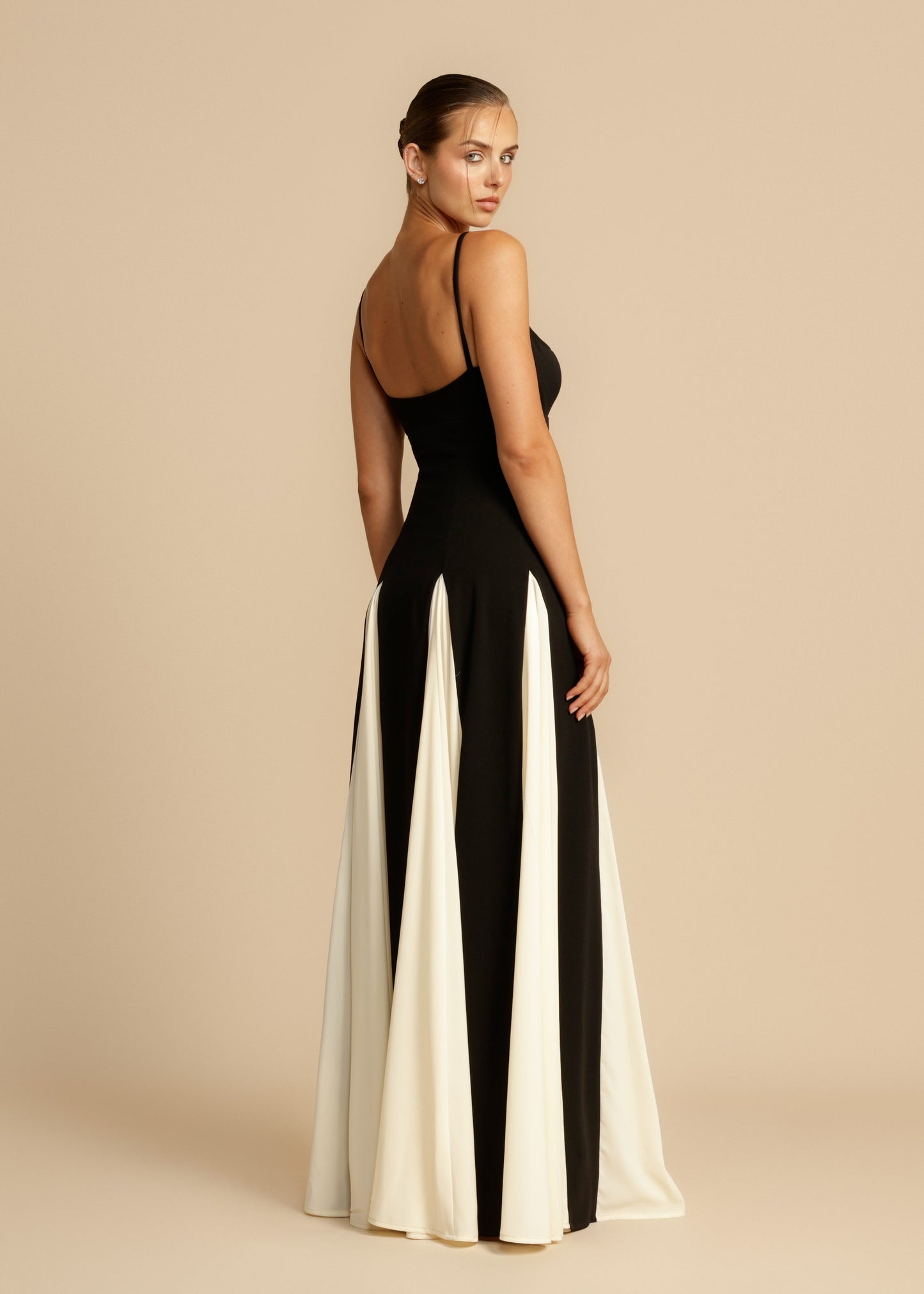 Emerie - Stylish Color Block Swing Maxi Dress with Spaghetti Straps