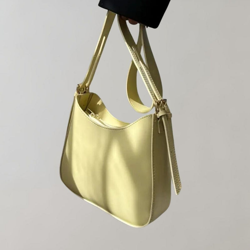 Lillie - Simple and Elegant Vegan Leather Crossbody Bag in Minimalist Design