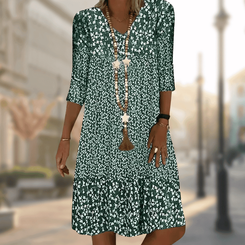 Abigail - Stylish Floral Print Dress with V-neck and 3/4 Sleeves