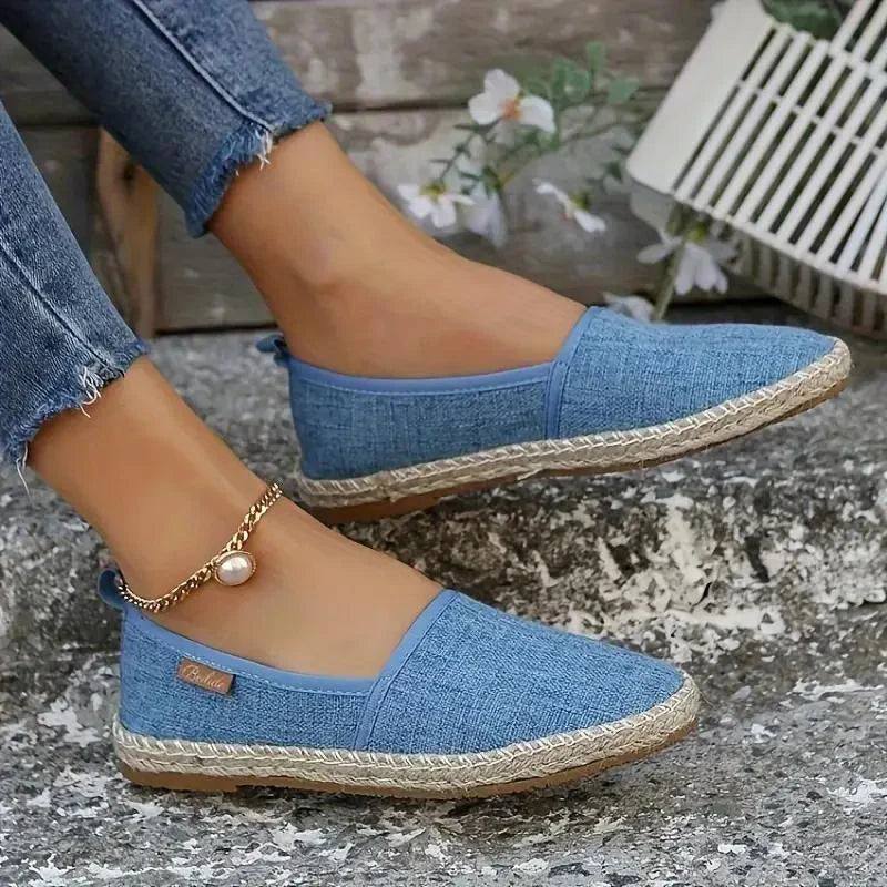 Elowen - Stylish Leather Slippers with Breathable Design and Non-Slip Sole