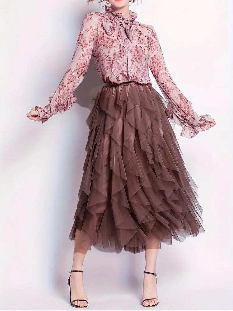 Lenora - Flattering Ruffle Skirt for Women in Soft Pink