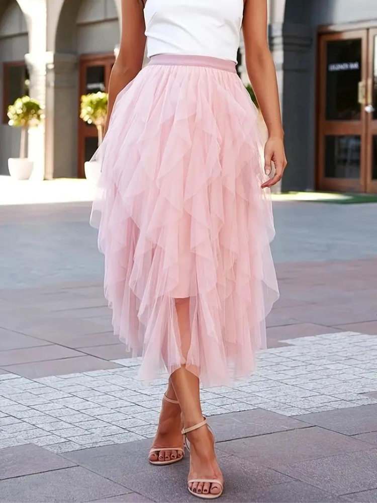 Lenora - Flattering Ruffle Skirt for Women in Soft Pink