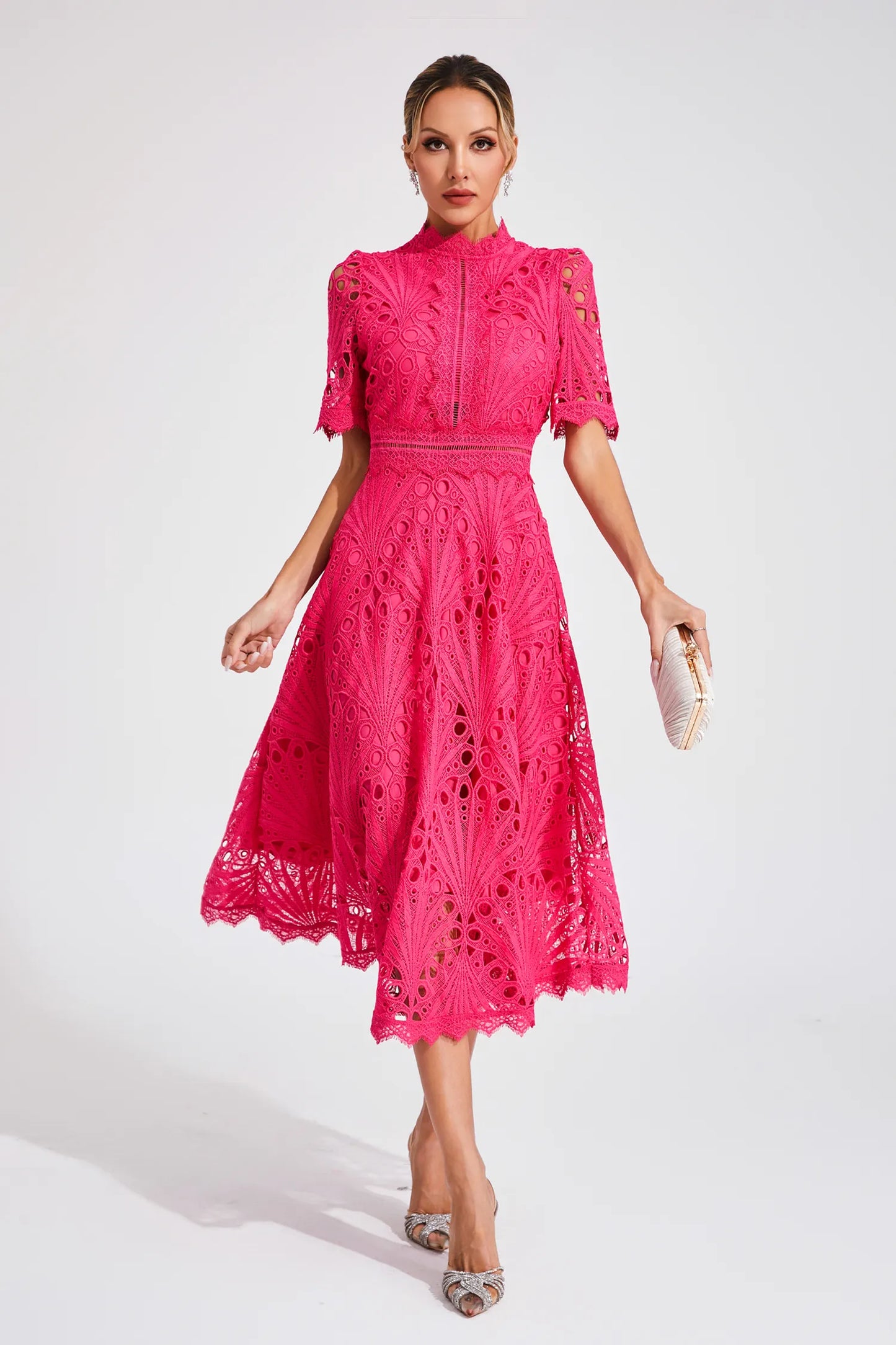 Lesley - Elegant Lace Midi Dress for Women with Flattering Silhouette