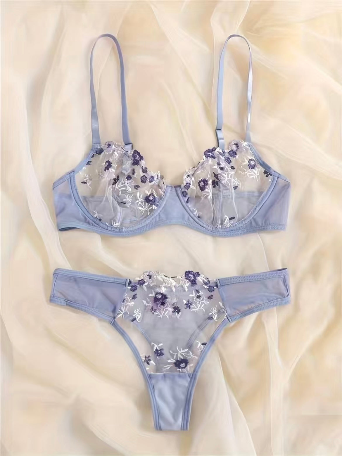 Stephanie - Enchanting Transparent Lingerie Set with Delicate Lace Details