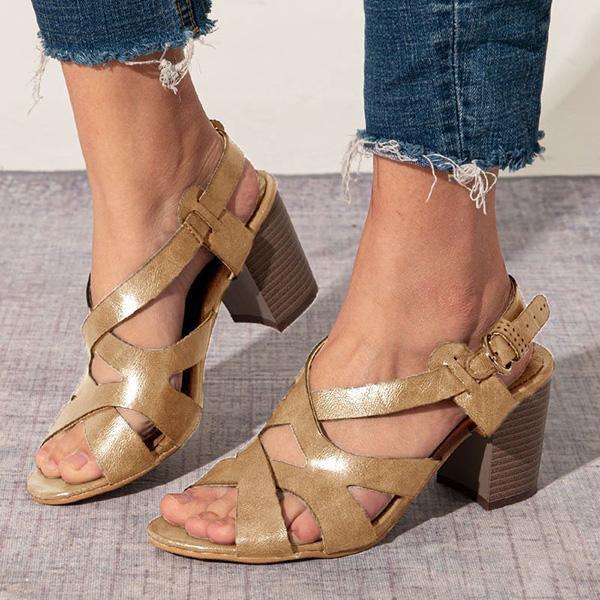 Aveline - Vintage-Inspired Block Heel Sandals with Strappy Design