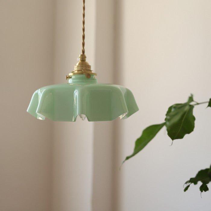 Rustora - Retro Floral Brass Pendant Lamp With Soft LED Lighting