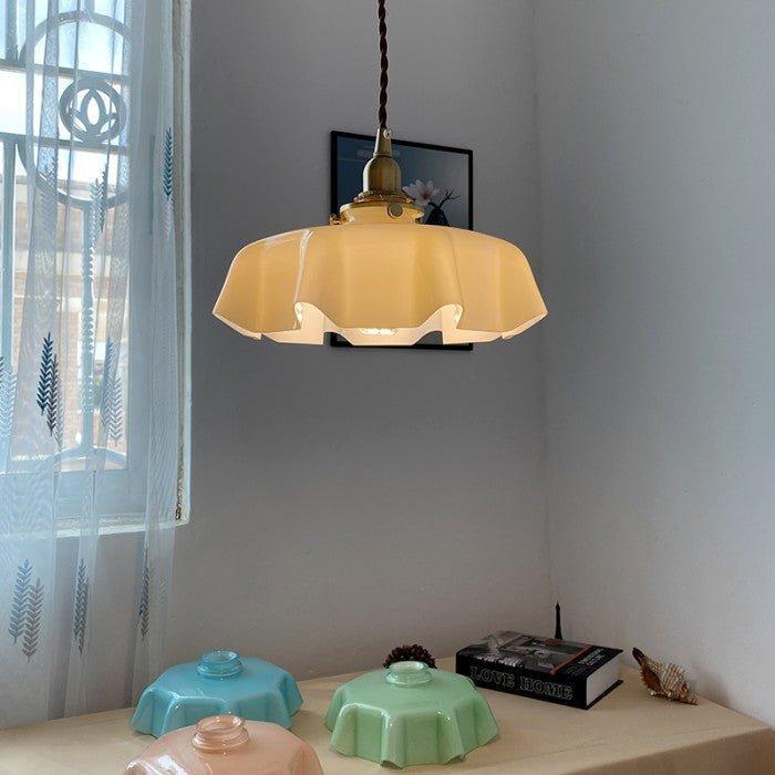 Rustora - Retro Floral Brass Pendant Lamp With Soft LED Lighting