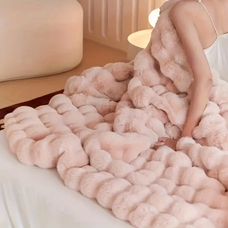 Rugora - Plush Throw Blanket With Reinforced Texture Cozy