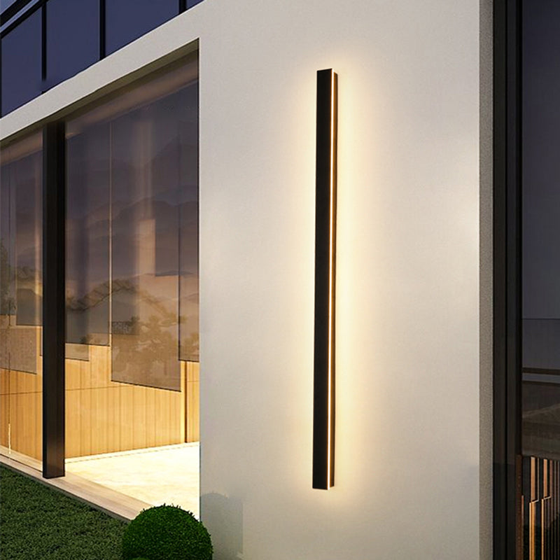 Aliana - Stylish Contemporary LED Wall Light for Outdoor Spaces