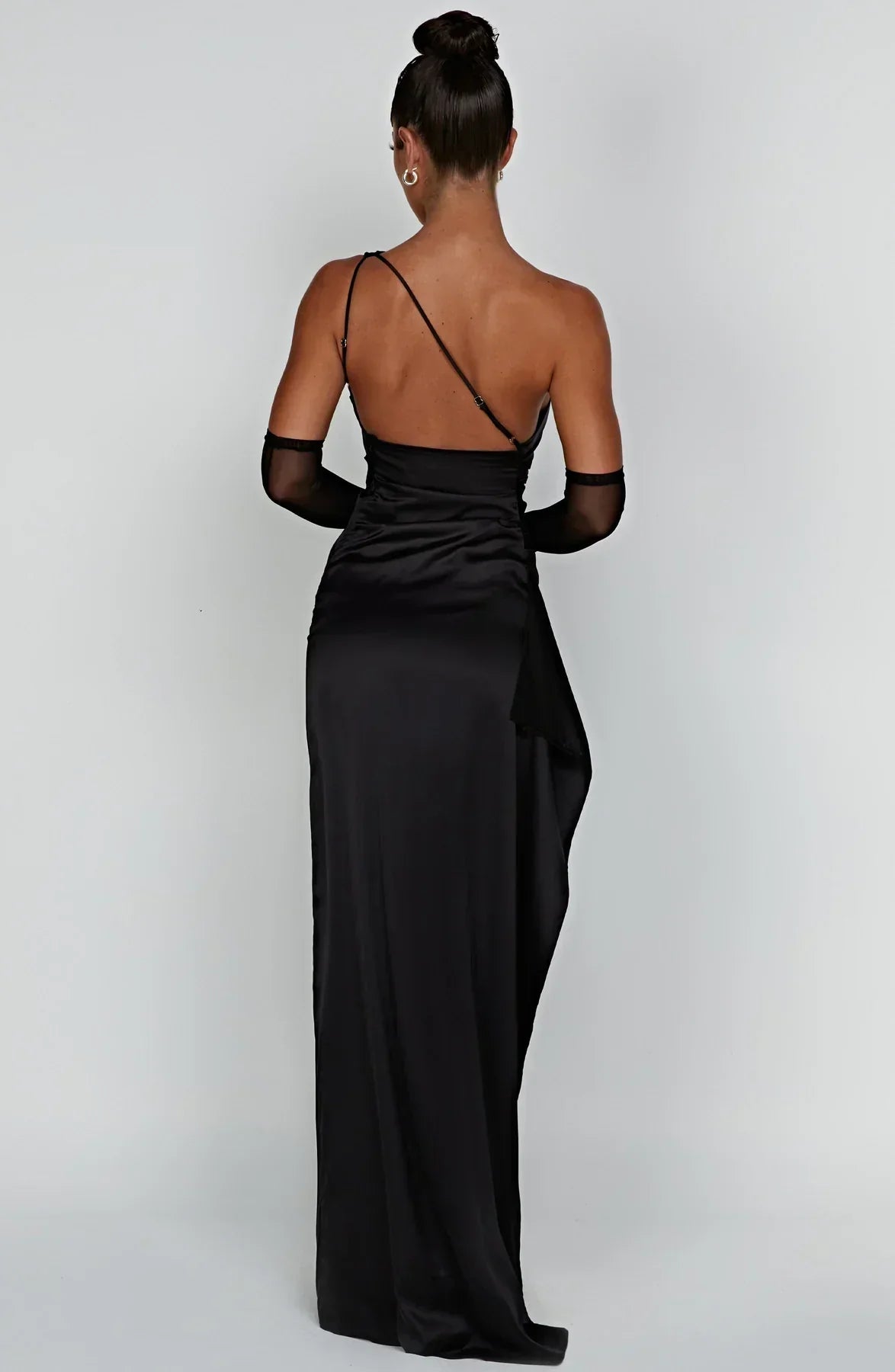 Olivianne - Elegant Pleated Satin Slit Dress with One-Shoulder Design