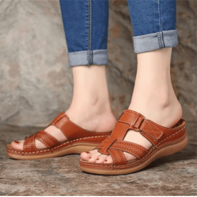 Blaire – Bequeme orthopädische Sandalen für Damen mit stützendem Design