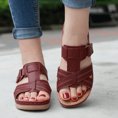 Blaire – Bequeme orthopädische Sandalen für Damen mit stützendem Design