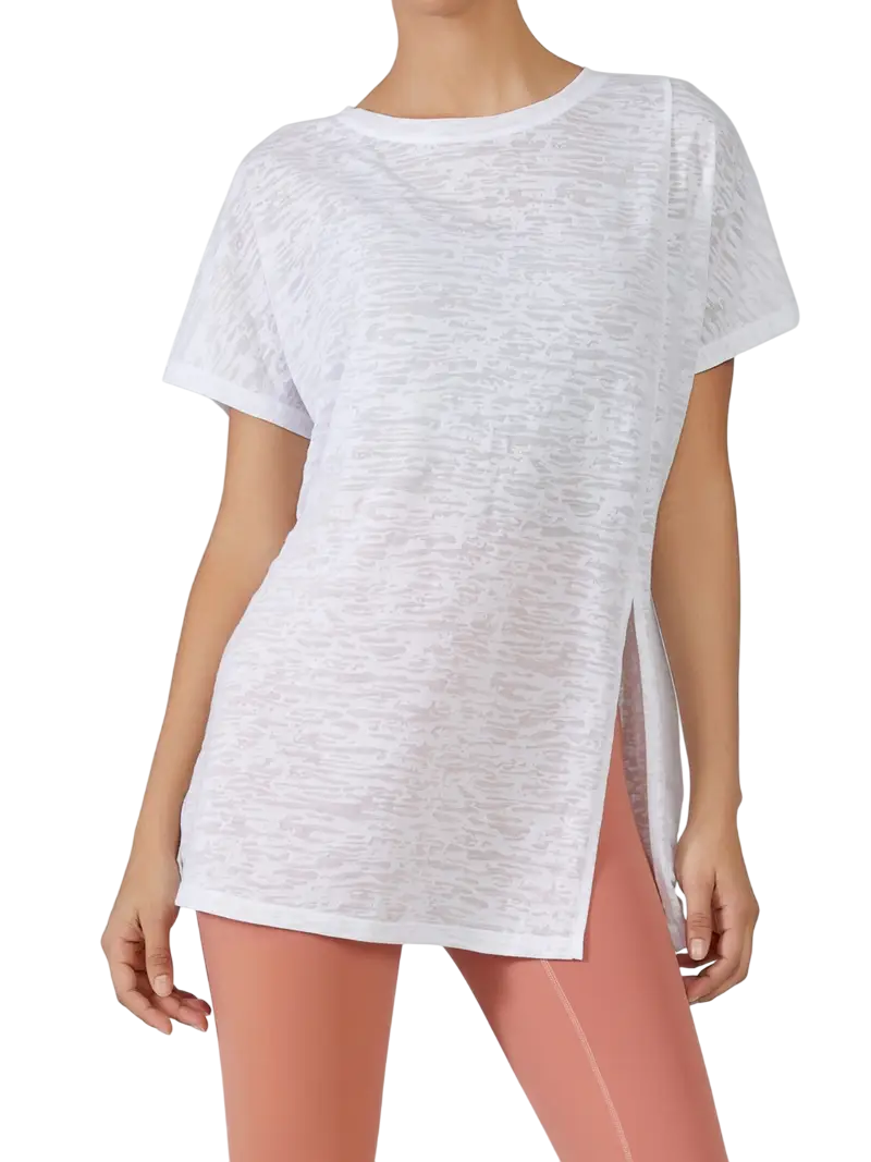 Beatrice - Stylish and Lightweight Burnout T-shirt for Effortless Movement