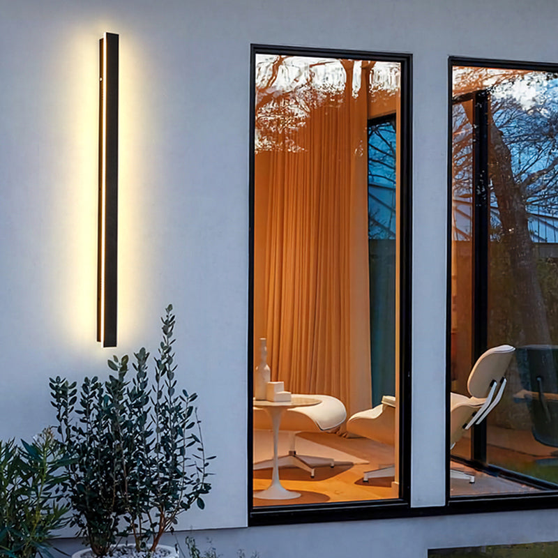 Aliana - Stylish Contemporary LED Wall Light for Outdoor Spaces