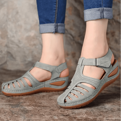 Iola - Astrid Orthopädische Sandalen für Damen mit optimaler Fußgewölbeunterstützung