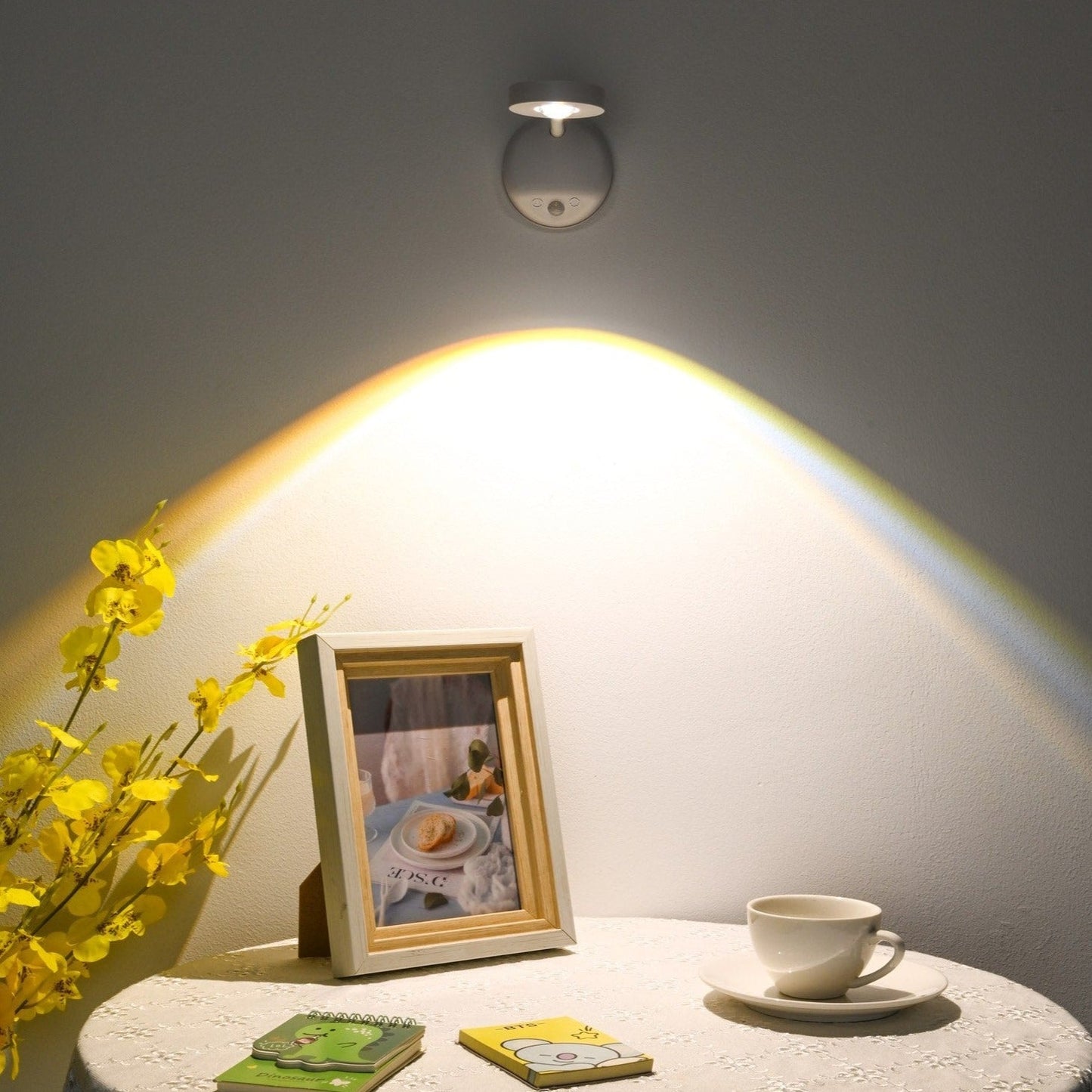 LumoNest - Modern Daylight Wall Lighting for Inviting Atmosphere
