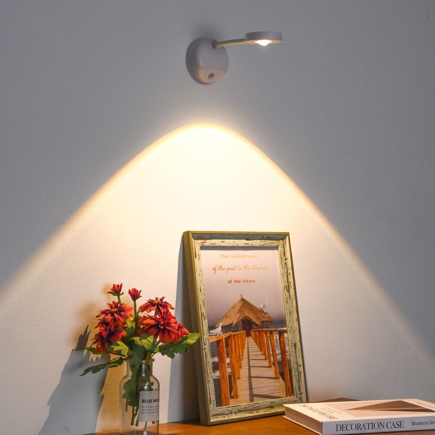 LumoNest - Modern Daylight Wall Lighting for Inviting Atmosphere