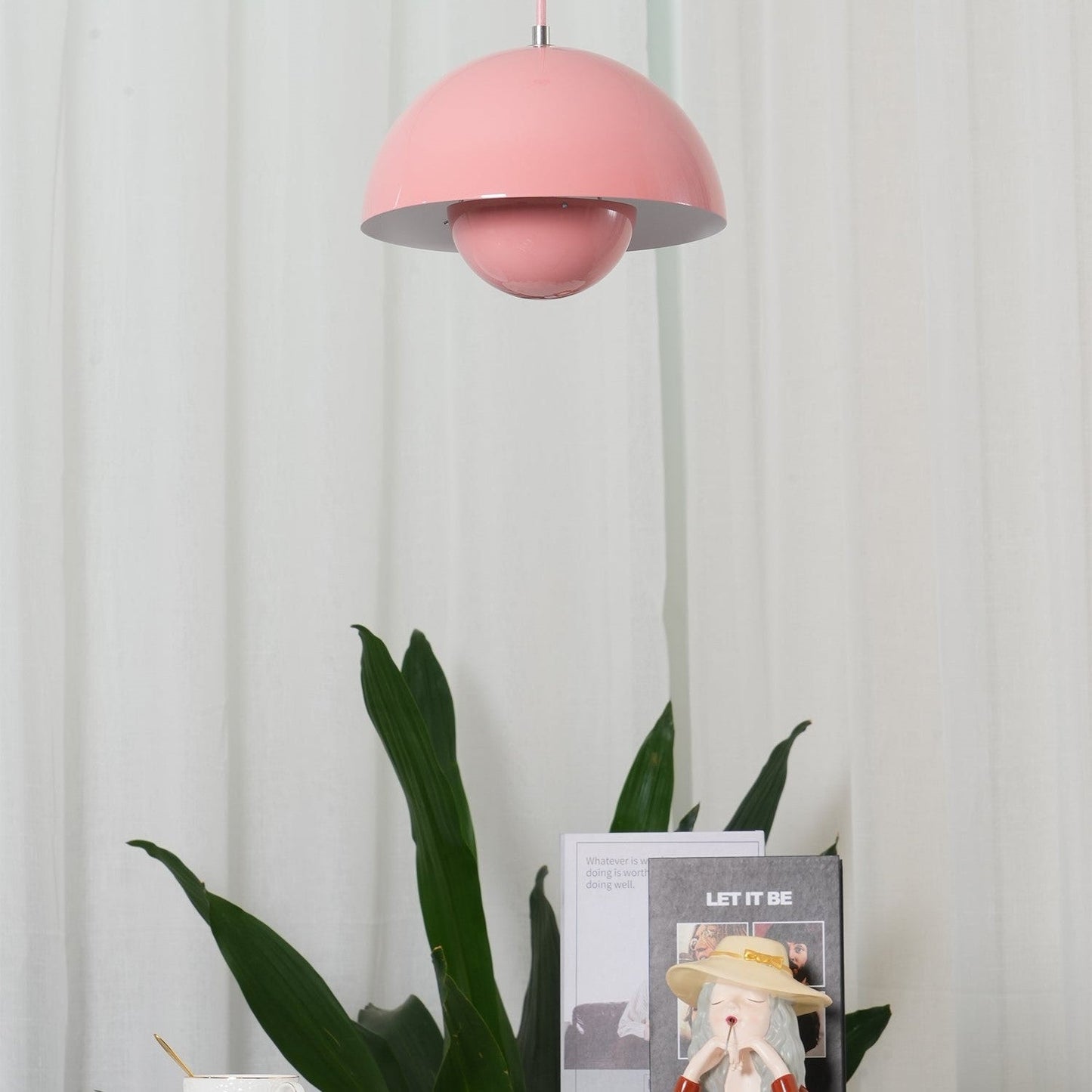 SculptLume - Modern Glazed Pendant Lamp for Elegant Ambiance