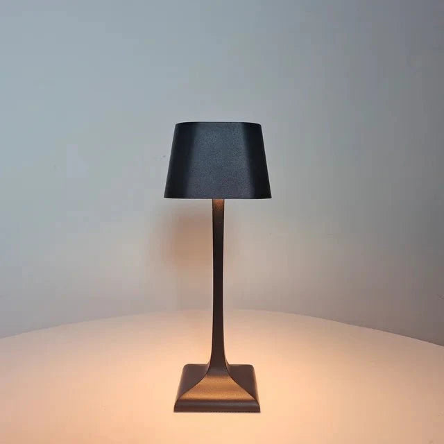 Brillia - Stylish Cordless Touch Lamp for Cozy Atmosphere