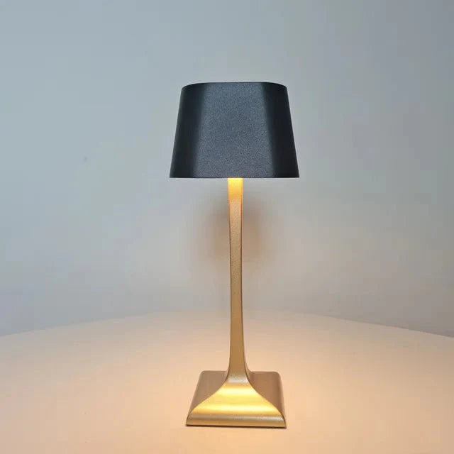 Brillia - Stylish Cordless Touch Lamp for Cozy Atmosphere