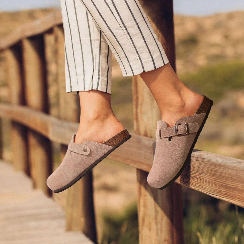 Queniva - Comfortable Suede and Cork Slippers for Indoor and Outdoor Use